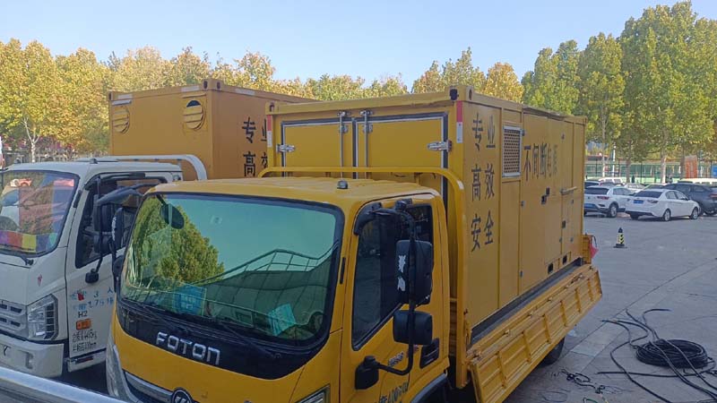 海东柴油发电机组和UPS电源如何配合工作？